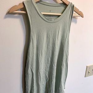 3/15: AMERICAN EAGLE tank top